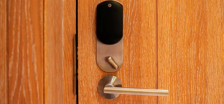 Automatic Locking Door Knob Fullerton