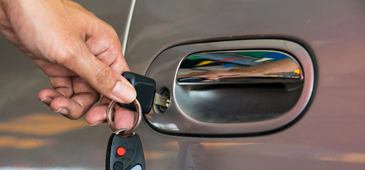 Car door lock repair in Fullerton